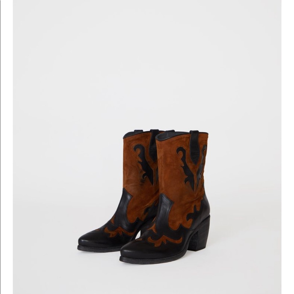 ISO No. 6 Boots